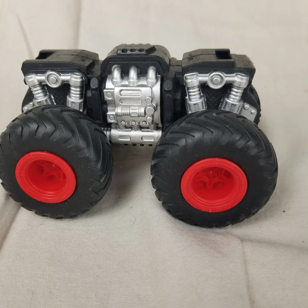Chevrolet‎ Colorado Monster Truck Toy Kids Orange Excellent Removable Body 4x4